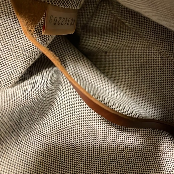 Dooney & Bourke double pocket tote. Good pre-owned condition. See photos. - Picture 5 of 6